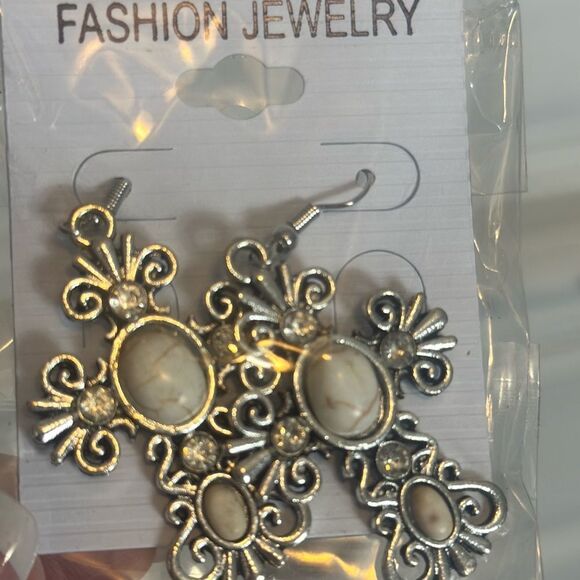 Stone Cross Earrings‎ - Picture 2 of 7